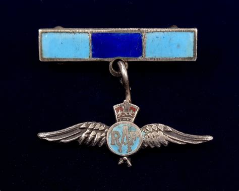 Ww2 Raf Royal Air Force Pilot Wings Medal Ribbon Bar Silver And Enamel Sweetheart Brooch Pin Badge