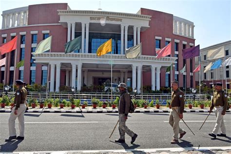 Jharkhand Floor Test Mlas Fly Back To Ranchi