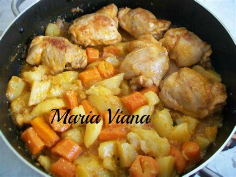 Frango Com Batata E Cenoura - Frango com batatas e cenoura: Maria Viana - Espaço das delícias culinárias