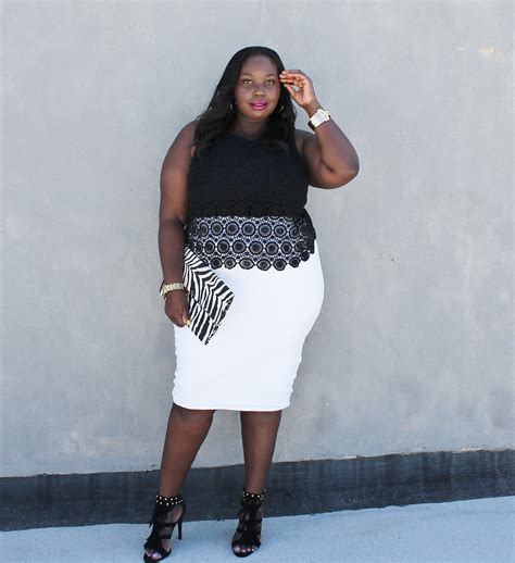 Style Journey Classic Black And White Stylish Curves