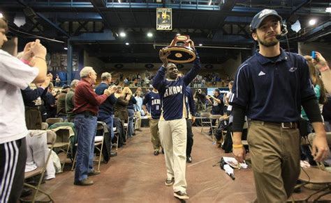 The 2009 University Of Akron Men S Soccer Team After Winning The NCAA