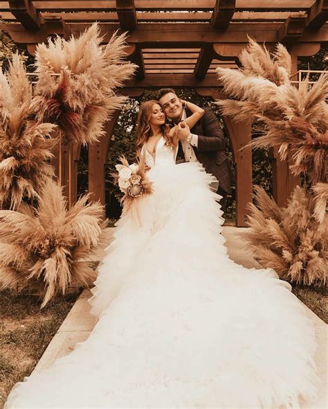 Rita Vinieris Wedding Dress Collection | Rivini