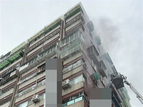 快訊／高雄前金住宅大樓8f一早突起火！83勇消疏散6民眾 民生電子報