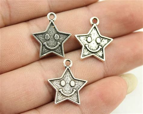 WYSIWYG 15pcs 19x16mm Antique Silver Tone Star Smile Pendant Smile Face