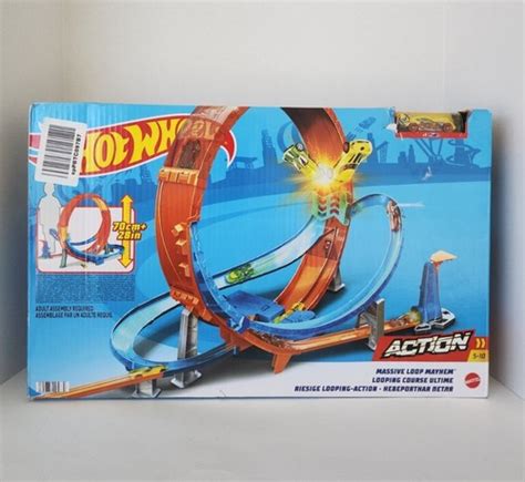 Hot Wheels Massive Loop Mayhem Track Set With Wide Track Loop