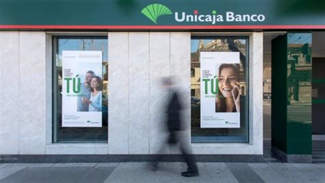 El nuevo plan estratégico de Unicaja contempla el cierre de 100