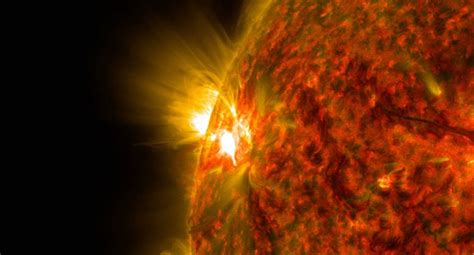 Sun Emits Solar Flare Causes Radio Blackouts In Earth Solar Winds Alert