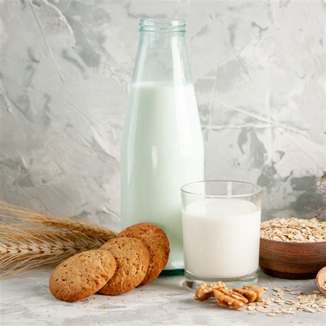 Qual O Melhor Leite Para Dieta - Laticínios Holandês - A importância do leite na sua dieta: nutrientes ...