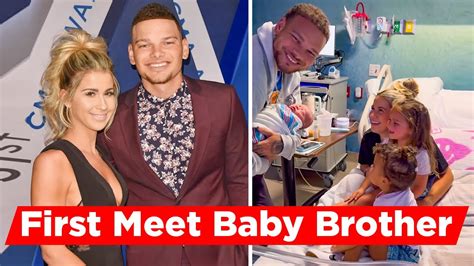 Katelyn Browns Two Daughters First Meeting Their Baby Brother In