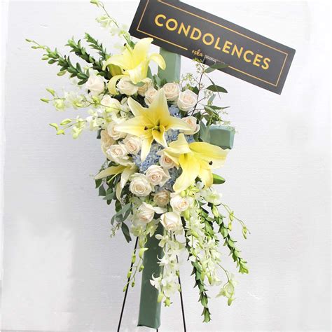 Blessings Condolence Wreath | Condolences, Flower Stands | Eska ...