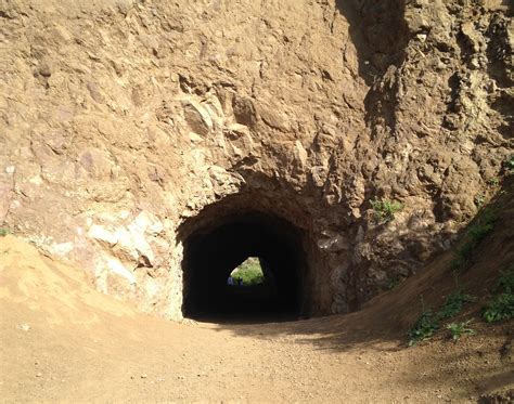 BRONSON CANYON BAT CAVE: Hollywood's Intergalactic Go-to Spot for Sci-Fi Flicks - California ...