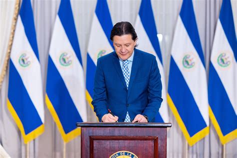 Gobierno De El Salvador Nombra A Abogado Como Comisionado Para Derechos