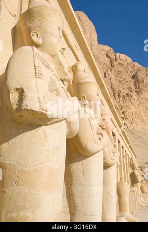 Stone Statues On Sunny Terrace Of Infinity In Villa Cimbrone Above The