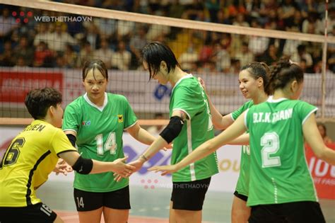 Phan Khánh Vy Hot girl bóng chuyền dần trưởng thành trong màu áo Bình Điền Long An