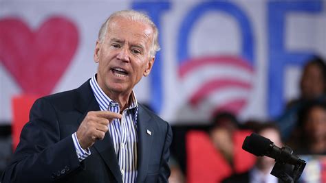 Biden Expected To Be Aggressor In Vp Debate