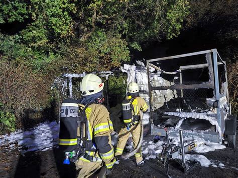 Leine On De Leinetal Online News Lauter Knall Feuerwehr L Scht