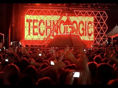 Daft Punk Alive 2007 Touch It Technologic 02 YouTube