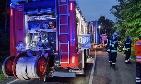 Berßen 5er BMW während der Fahrt in Flammen aufgegangen Was los in