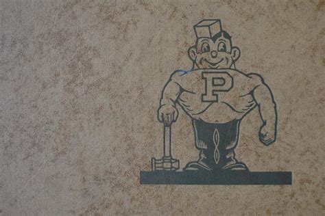 The 'life' of Purdue Pete, a true Boilermaker | Features ...