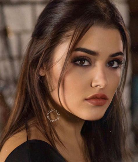 Hande Ercel Beautiful Girl Face Hair Styles Beauty Girl