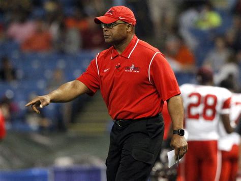 Mike Singletary Open To Coaching Baylor