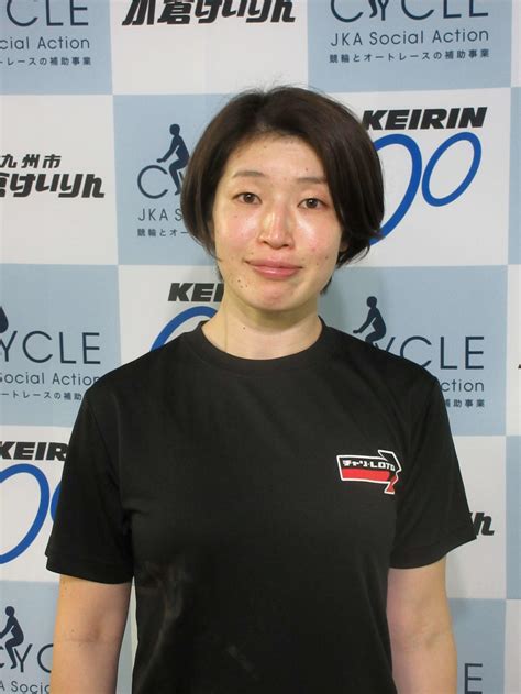 【競輪】石井貴子が高橋梨香との力勝負制して決勝へ、セッティング戻したのも奏功／小倉ミッド ミッドナイト競輪写真ニュース 日刊スポーツ