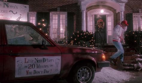 In Home Alone 1990 The Pizzeria The Mcallisters Order From Little