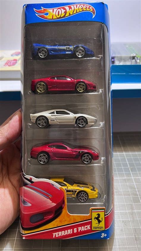 Hot Wheels Ferrari 5 Pack Not Tomica Hobbies And Toys Toys And Games On