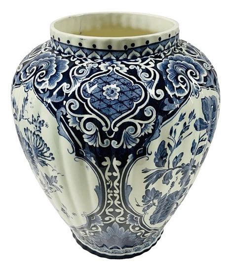 Delft Blue White Ginger Jar Cynthia Findlay Fine Jewellery Antiques