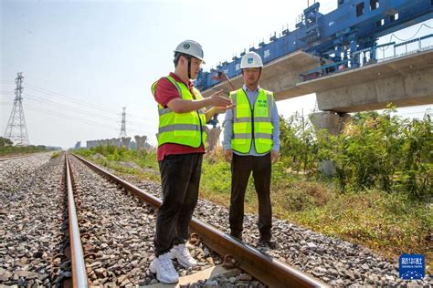 錦繡中國年丨春節“不打烊”——中國建設者堅守中泰高鐵施工一線 新華網