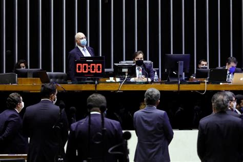 Congresso Nacional C Mara Dos Deputados Aprova Pec Que Adia Elei Es