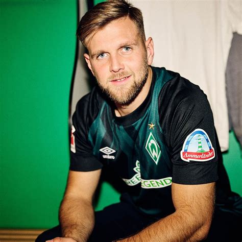 Werder Bremen 2022-23 Third Kit