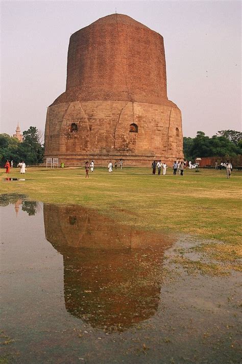 Dhamek Stupa Where Buddha Gave His First Sermon Sarnath Varanasi