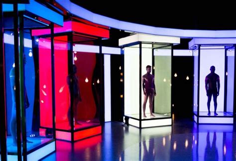 Naked Attraction Arriva La Versione Italiana Davide Maggio