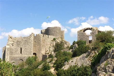 Day Tour Cucugnan Qu Ribus Peyrepertuse Castles Shared Tour