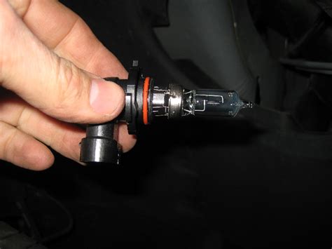 Chevy Equinox 2014 Headlight Bulb Replacement