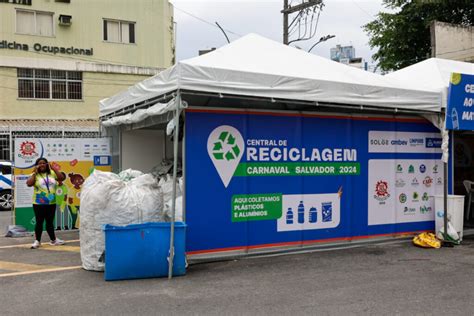 Catafolia Central de Reciclagem no Carnaval Secretaria de Comunicação