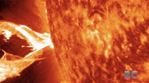 One Of The Strongest Types Of Solar Flares Erupted On The Sun Youtube