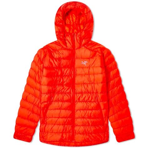 The Best Men's Puffer Jacket Brands In The World: 2023 Edition