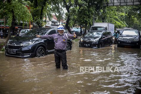 BPBD Catat Ada Penambahan Ruas Jalan Tergenang Akibat Hujan Di DKI