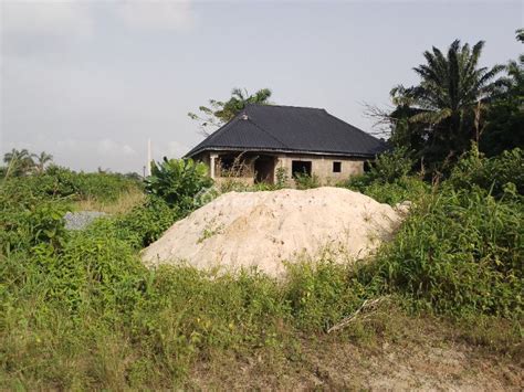 For Sale Uncompleted Bedroom Flat All Room Ensuits On Full Plot