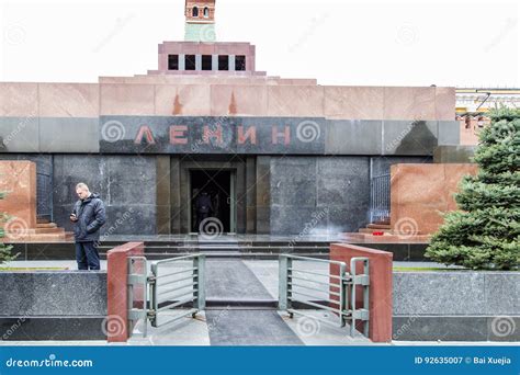 Tomb of Lenin in Red Square,moscow Editorial Photography - Image of ...