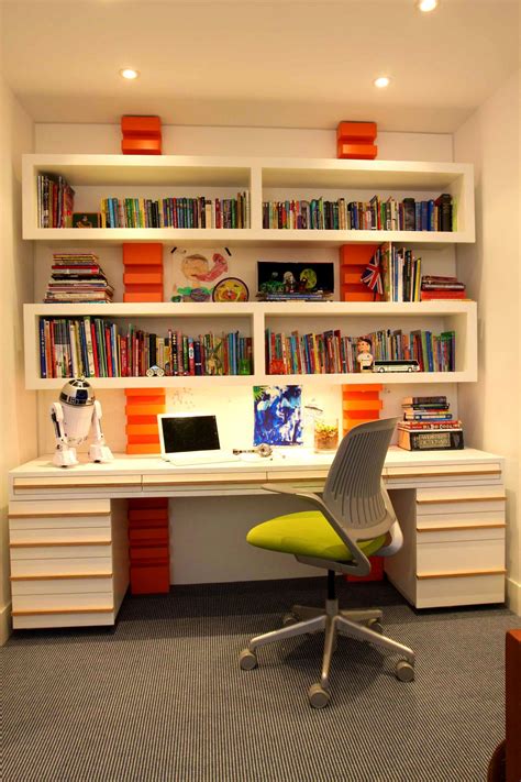 Fascinating Bedroom Bookshelves Decorating Ideas