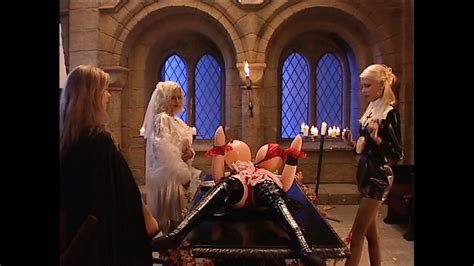 Vampira Full Hd Movie Original Uncut Version Porn Xhamster