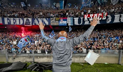 Napoli Festa Scudetto E Polemiche Bufera Su Biagio Izzo E Gli Ospiti