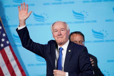 Asa Hutchinson Launches Long Shot Presidential Bid Huffpost Latest News