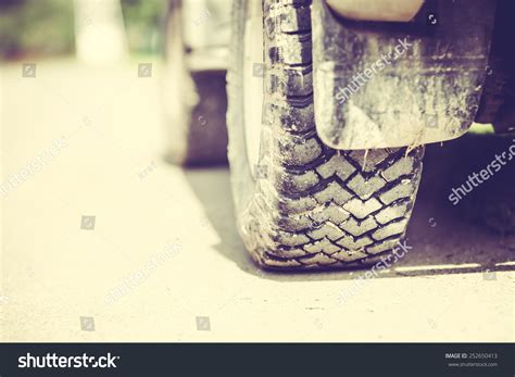 20,814 Muddy Wheels Images, Stock Photos & Vectors | Shutterstock