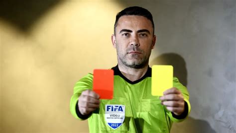 Igor Benevenuto el primer árbitro con gafete FIFA en declararse gay Anodis