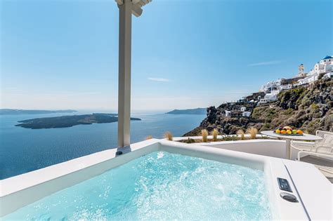 Caldera Suites - Iconic Santorini