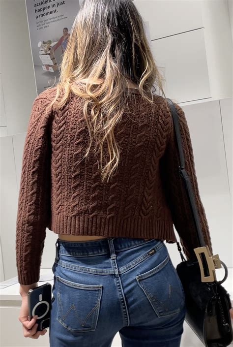 Cute Petite Latina Wearing Glasses IKEA Tight Jeans Forum